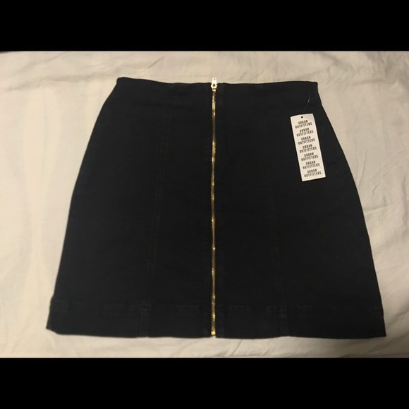 Black BDG Zipper Skirt - Picture 1 of 3